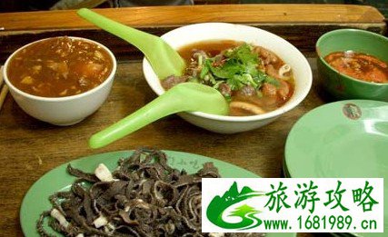 京味十足的九门店