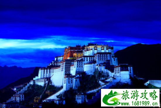 新浪旅游配图布达拉宫夜色 摄影人间天堂