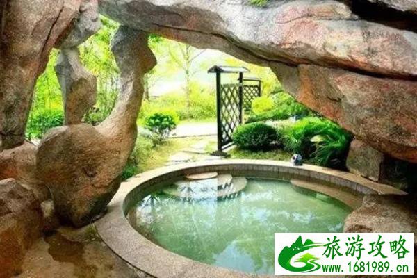 成都冬天哪里好玩 滑雪、赏雪、温泉等 成都冬天哪里好玩 滑雪、赏雪、温泉等