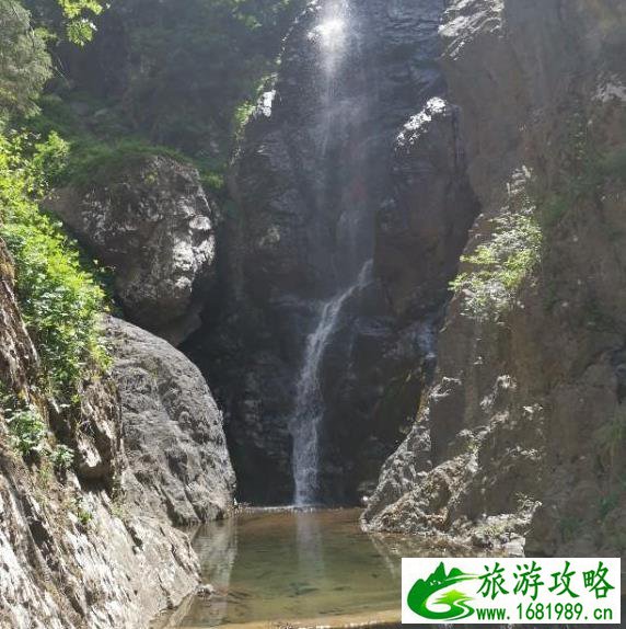 庙尔沟龙王瀑布风景区游记 庙尔沟龙王瀑布风景区游记