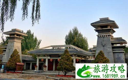 额济纳胡杨林旅游攻略 额济纳胡杨林旅游攻略