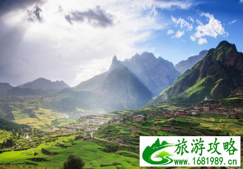 2022扎尕那山旅游攻略 扎尕那山在哪里 2022扎尕那山旅游攻略 扎尕那山在哪里