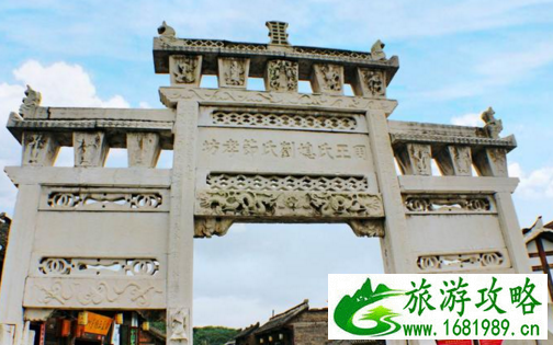 青岩古镇旅游 青岩古镇好玩吗 青岩古镇旅游 青岩古镇好玩吗
