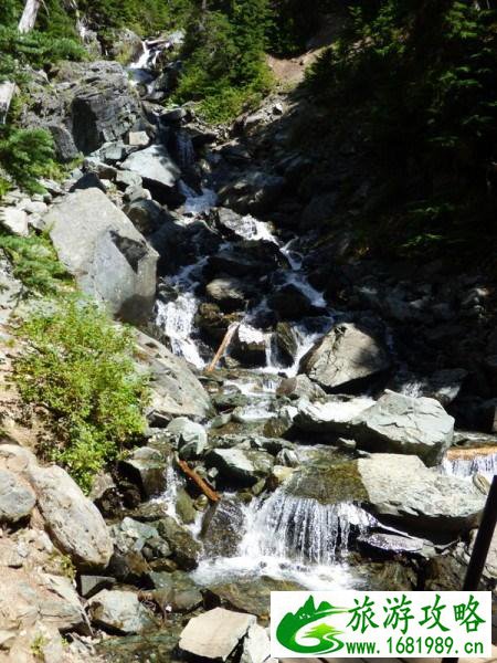 温哥华加里波第湖Garibaldi Lake一日游 温哥华加里波第湖Garibaldi Lake一日游
