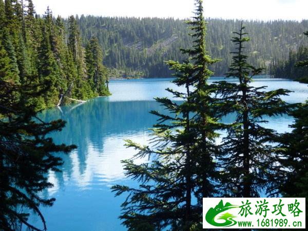 温哥华加里波第湖Garibaldi Lake一日游 温哥华加里波第湖Garibaldi Lake一日游