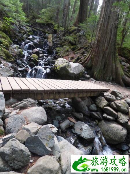 温哥华加里波第湖Garibaldi Lake一日游 温哥华加里波第湖Garibaldi Lake一日游