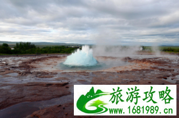 冰岛黄金圈一日游 冰岛黄金圈景点+门票+位置+就餐攻略 冰岛黄金圈一日游 冰岛黄金圈景点+门票+位置+就餐攻略