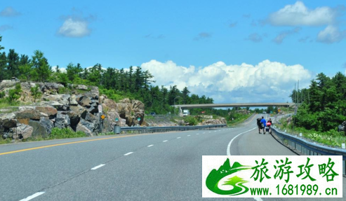 加拿大六里湖Six Mile Lake旅游攻略 加拿大六里湖Six Mile Lake旅游攻略