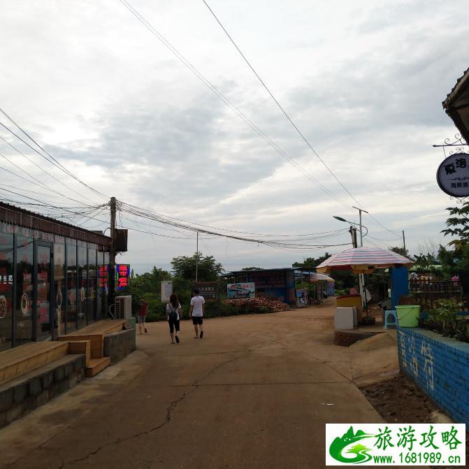 涠洲岛有哪些景点 涠洲岛有什么好吃的 涠洲岛有哪些景点 涠洲岛有什么好吃的