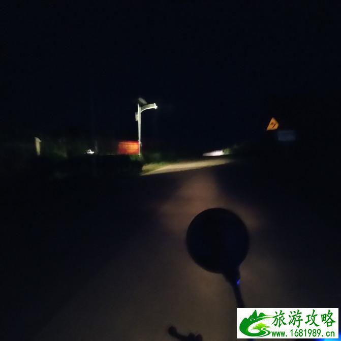 涠洲岛有哪些景点 涠洲岛有什么好吃的 涠洲岛有哪些景点 涠洲岛有什么好吃的