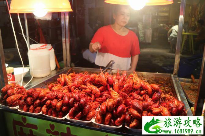 涠洲岛有哪些景点 涠洲岛有什么好吃的 涠洲岛有哪些景点 涠洲岛有什么好吃的