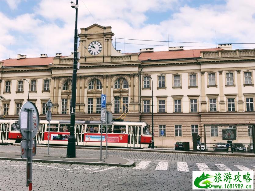 布拉格有哪些景点 布拉格广场有许愿池吗