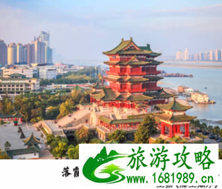 江西腾王阁有哪些相关的名句 江西滕王阁有什么好玩的 江西腾王阁有哪些相关的名句 江西滕王阁有什么好玩的