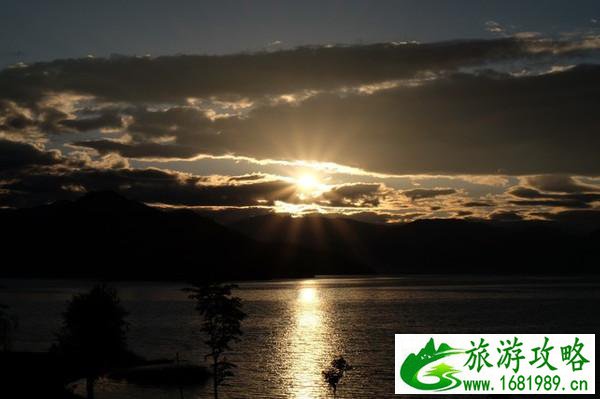 泸沽湖有哪些景点 泸沽湖有什么好吃的 泸沽湖有哪些景点 泸沽湖有什么好吃的
