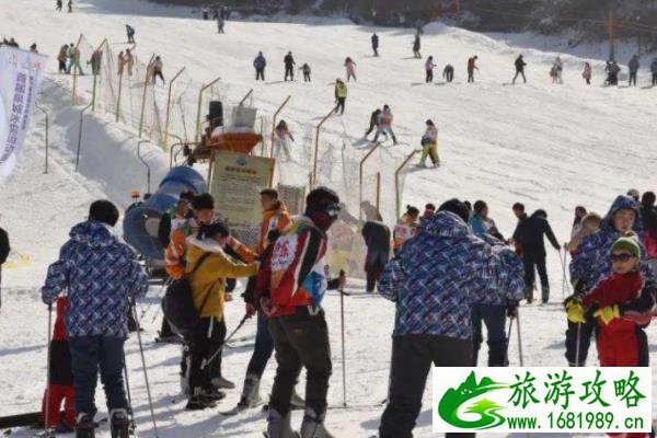 济南跑马岭滑雪场门票