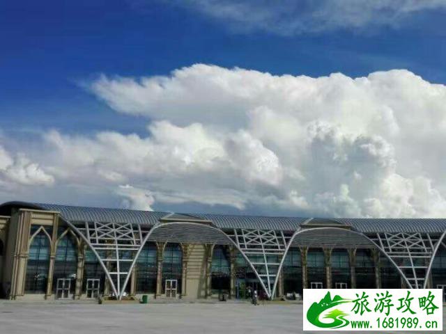 伊犁薰衣草基地旅游攻略2017 伊犁薰衣草基地旅游攻略2017