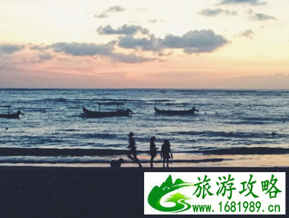 库塔海滩在哪儿 库塔海滩距离巴厘岛有多远 巴厘岛最好看的海滩是库塔海滩吗 库塔海滩在哪儿 库塔海滩距离巴厘岛有多远 巴厘岛最好看的海滩是库塔海滩吗