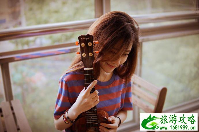 冯提莫用什么软件唱歌 冯提莫用什么软件唱歌