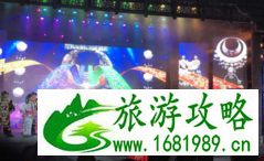 如何去凤凰古城 凤凰古镇在哪儿 关于凤凰古镇名字的由来 如何去凤凰古城 凤凰古镇在哪儿 关于凤凰古镇名字的由来