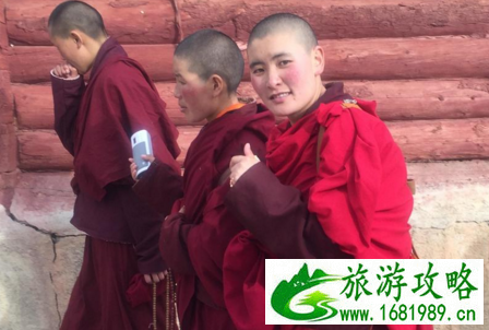 亚青寺怎么样  去亚青寺怎么走