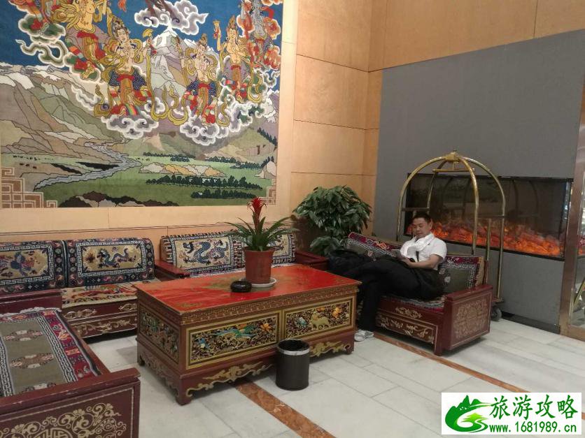 西藏自由行应该注意什么事项 西藏旅行有哪些好玩的景点 西藏自由行应该注意什么事项 西藏旅行有哪些好玩的景点