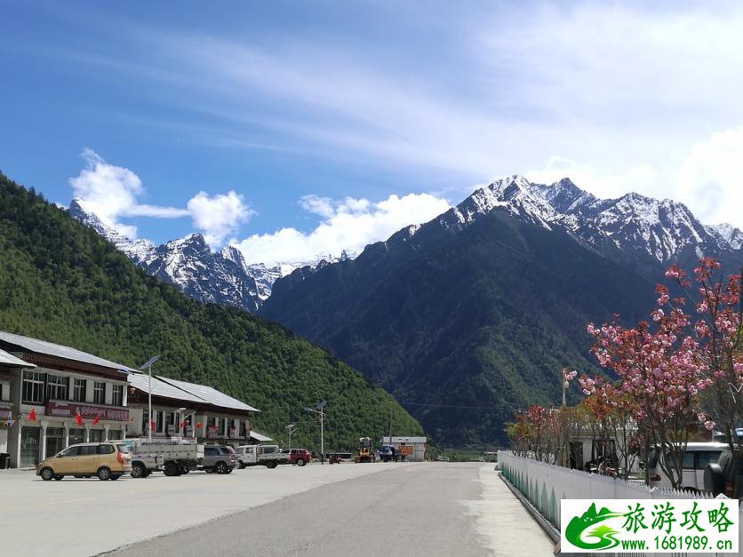 西藏自由行应该注意什么事项 西藏旅行有哪些好玩的景点 西藏自由行应该注意什么事项 西藏旅行有哪些好玩的景点