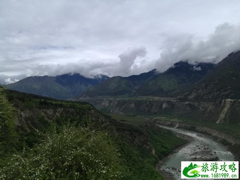 西藏自由行应该注意什么事项 西藏旅行有哪些好玩的景点 西藏自由行应该注意什么事项 西藏旅行有哪些好玩的景点