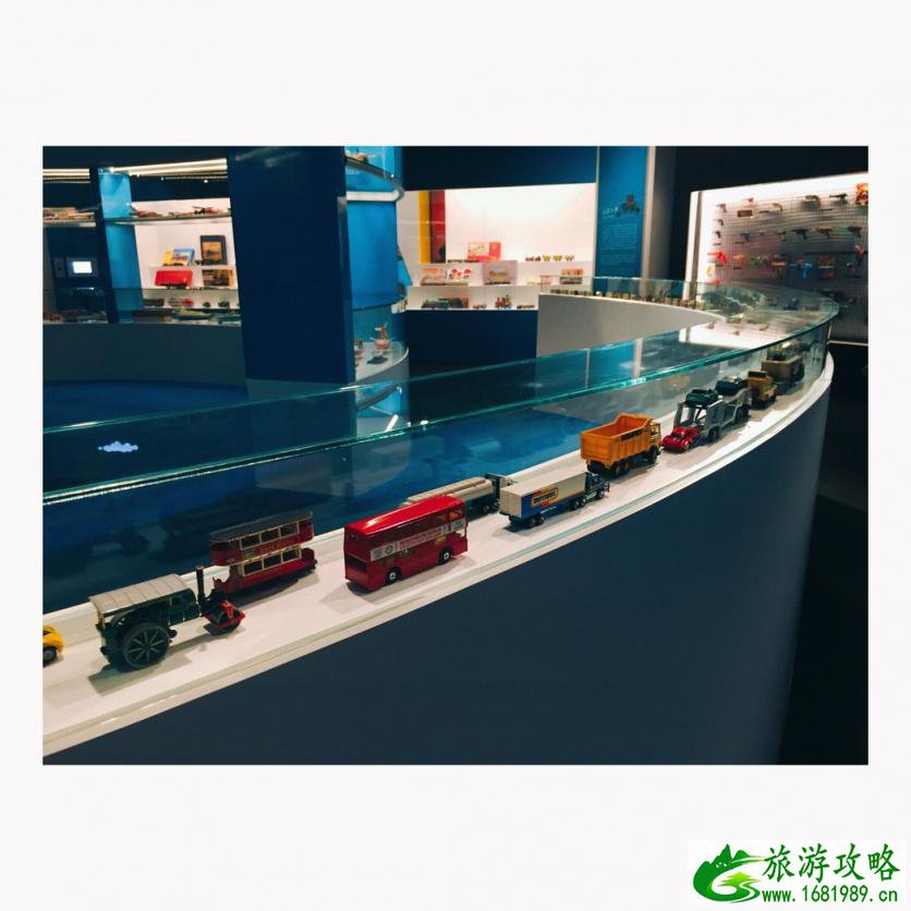 香港是什么样的城市呢 香港是什么样的城市呢