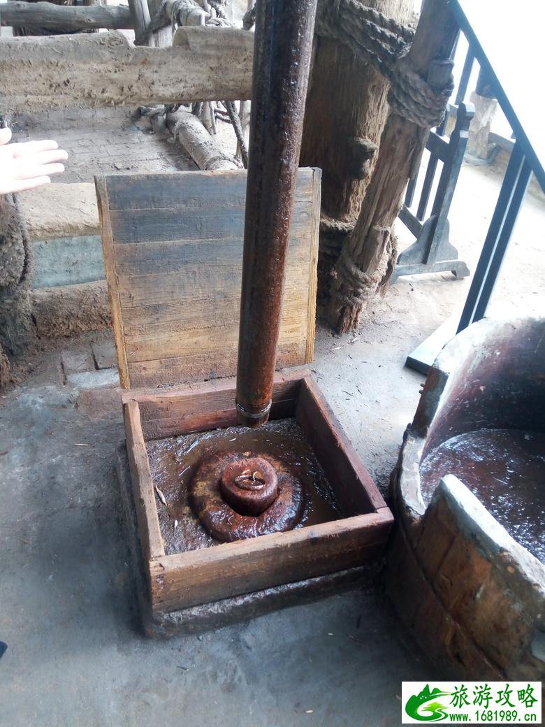 自贡的燊海井建于什么时代 自贡的燊海井好玩吗 自贡的燊海井建于什么时代 自贡的燊海井好玩吗