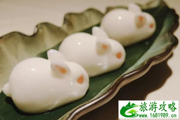 南宁怡红院餐厅好吃吗 菜单上的口红能吃吗 南宁怡红院餐厅好吃吗 菜单上的口红能吃吗