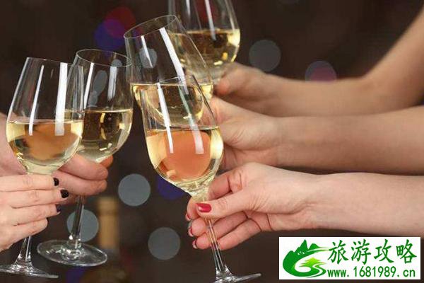 元旦吃什么传统食物 元旦吃什么