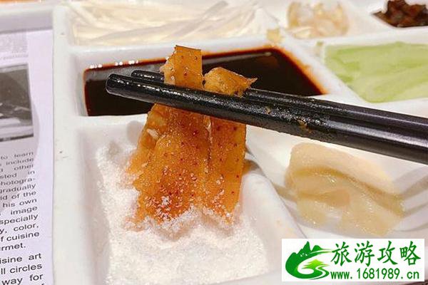 北京烤鸭怎么吃 北京烤鸭怎么吃