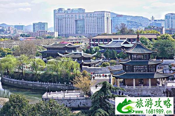 贵阳甲秀楼附近小吃一条街 美食推荐 贵阳甲秀楼附近小吃一条街 美食推荐