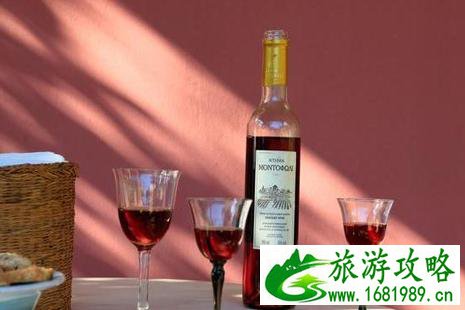 圣托里尼有什么好吃的 圣托里尼有什么好吃的