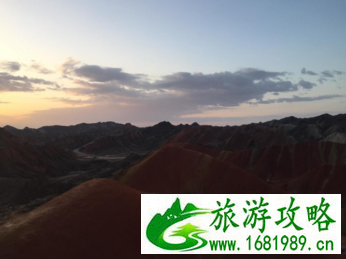 张掖丹霞的奇观 张掖丹霞好看吗 张掖丹霞的奇观 张掖丹霞好看吗