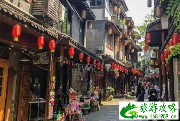 长沙天心区美食街在哪里 长沙天心区美食街在哪里