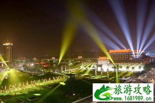西安晚上最热闹的夜市推荐 西安晚上最热闹的夜市推荐