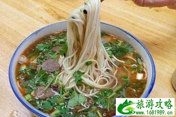 甘肃美食介绍 甘肃美食有哪些