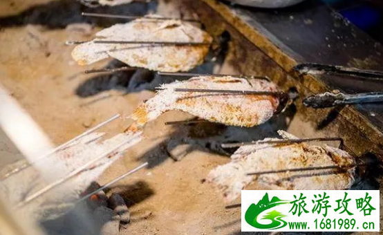 曼谷拉差达夜市有哪些好吃的美食