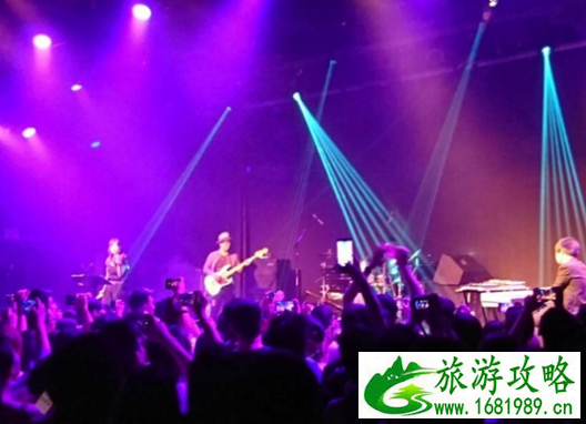 上海有名的酒吧有哪些 上海有名的酒吧有哪些