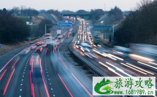 2022年国庆非北京载客汽车限行吗 中秋节高速免费吗 2022年国庆非北京载客汽车限行吗 中秋节高速免费吗