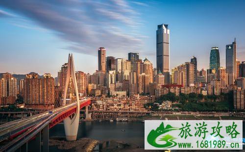 重庆轻轨旅游交通攻略2022