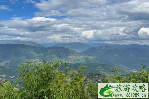 哀牢山到底是座什么样的山 哀牢山在哪里