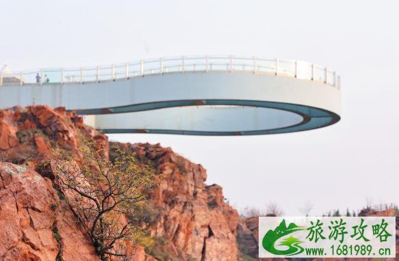 伏羲山红石林景区玻璃环廊有多长 要门票吗