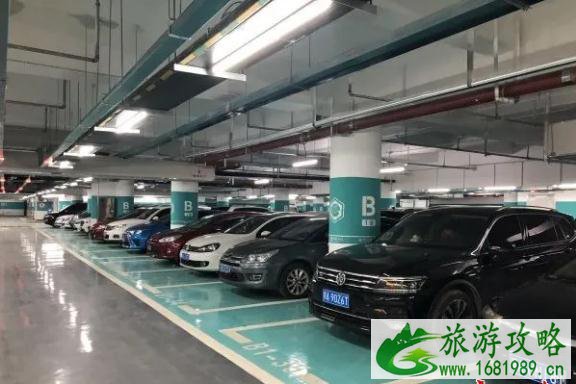 梨园广场停车场收费多少钱及开放时间 梨园广场停车场收费多少钱及开放时间