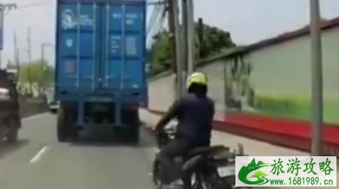 唐山电动车戴头盔规定2020 唐山电动车戴头盔规定2020