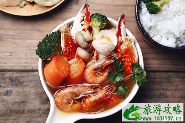 去旅游怎么找当地美食 美食攻略怎么做