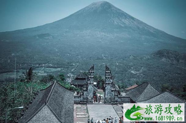 巴厘岛天空之门在哪和中国人多吗
