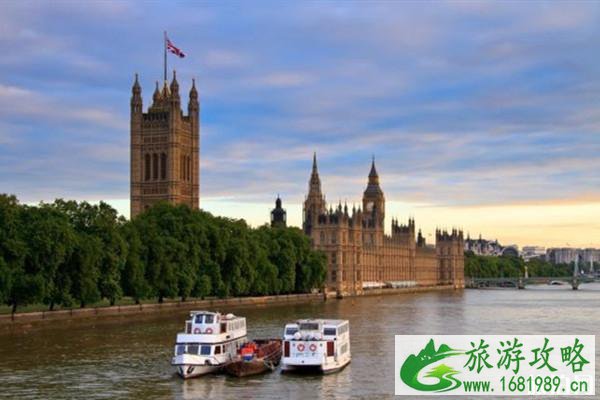 去英国买什么化妆品 英国特产必购物清单 去英国买什么化妆品 英国特产必购物清单