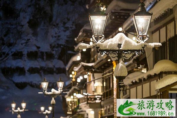 千与千寻原景地雪景 日本银山温泉雪景